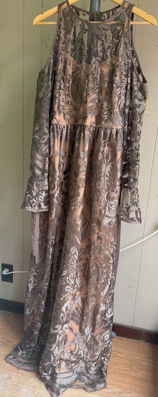 True Decadence Embroidered Maxi Dress Size 12 Brown Lace Long Sleeve